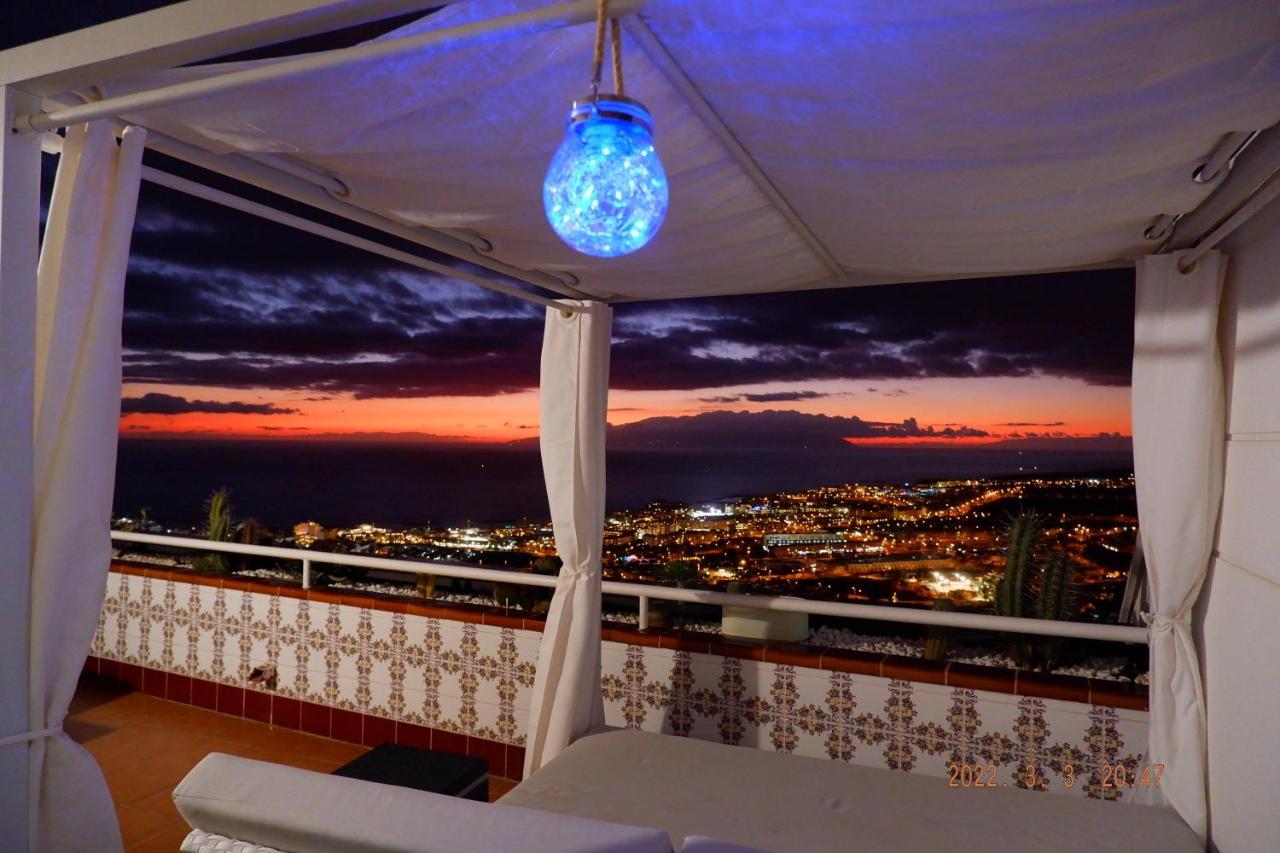 Ferienwohnung Luxury Penthouse 105M2,Bali Bed,Heated Pool,Sunset Costa Adeje  Exterior foto